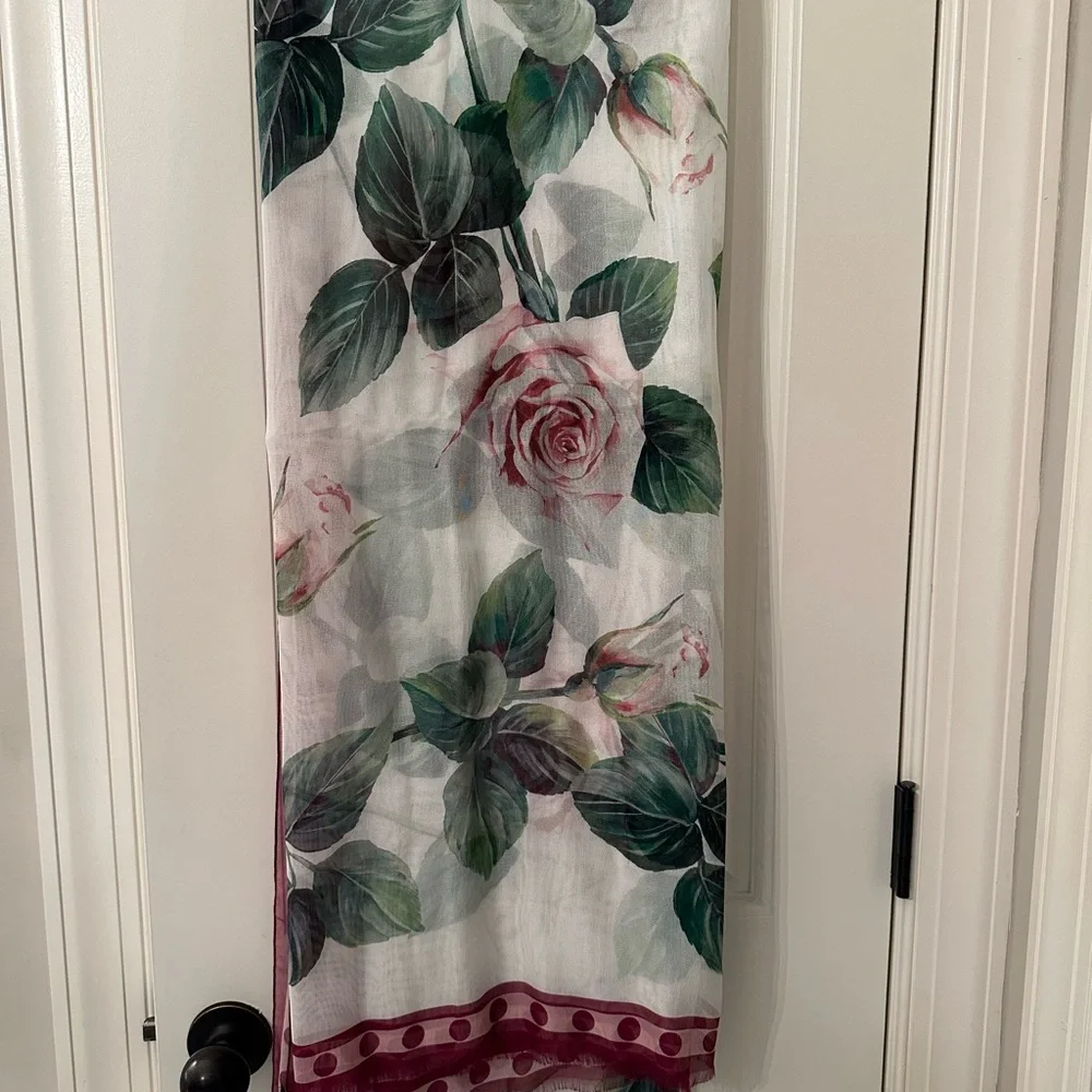 Dolce and Gabbana Floral Scarf - Picture 6 of 8